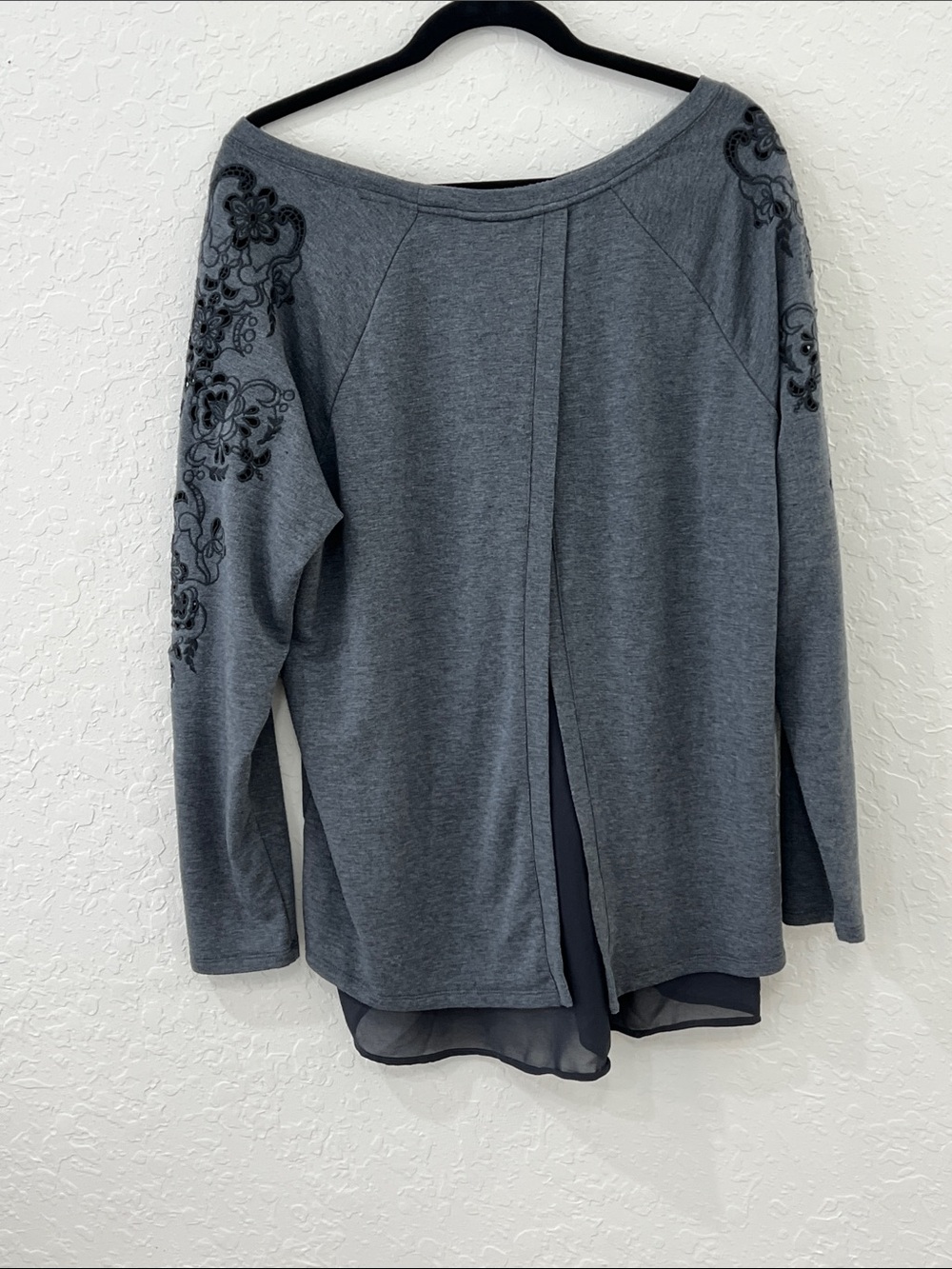 Torrid Size 1 - Picture 4 of 4